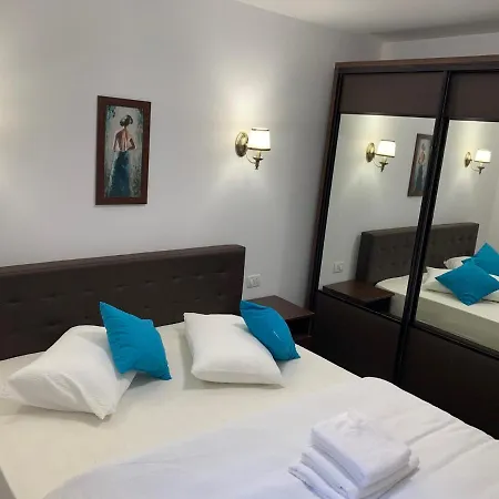 Lägenhet F&c Braşov