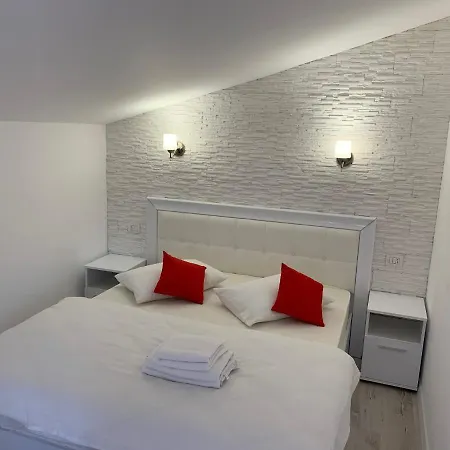 Lägenhet F&c Braşov